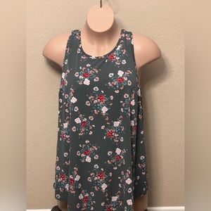 Sleeveless top